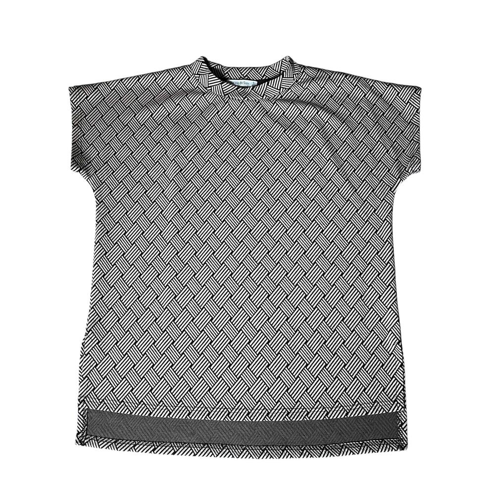 See And Be Seen Women's High Neck Textured Blouse Black White Geometric Size S